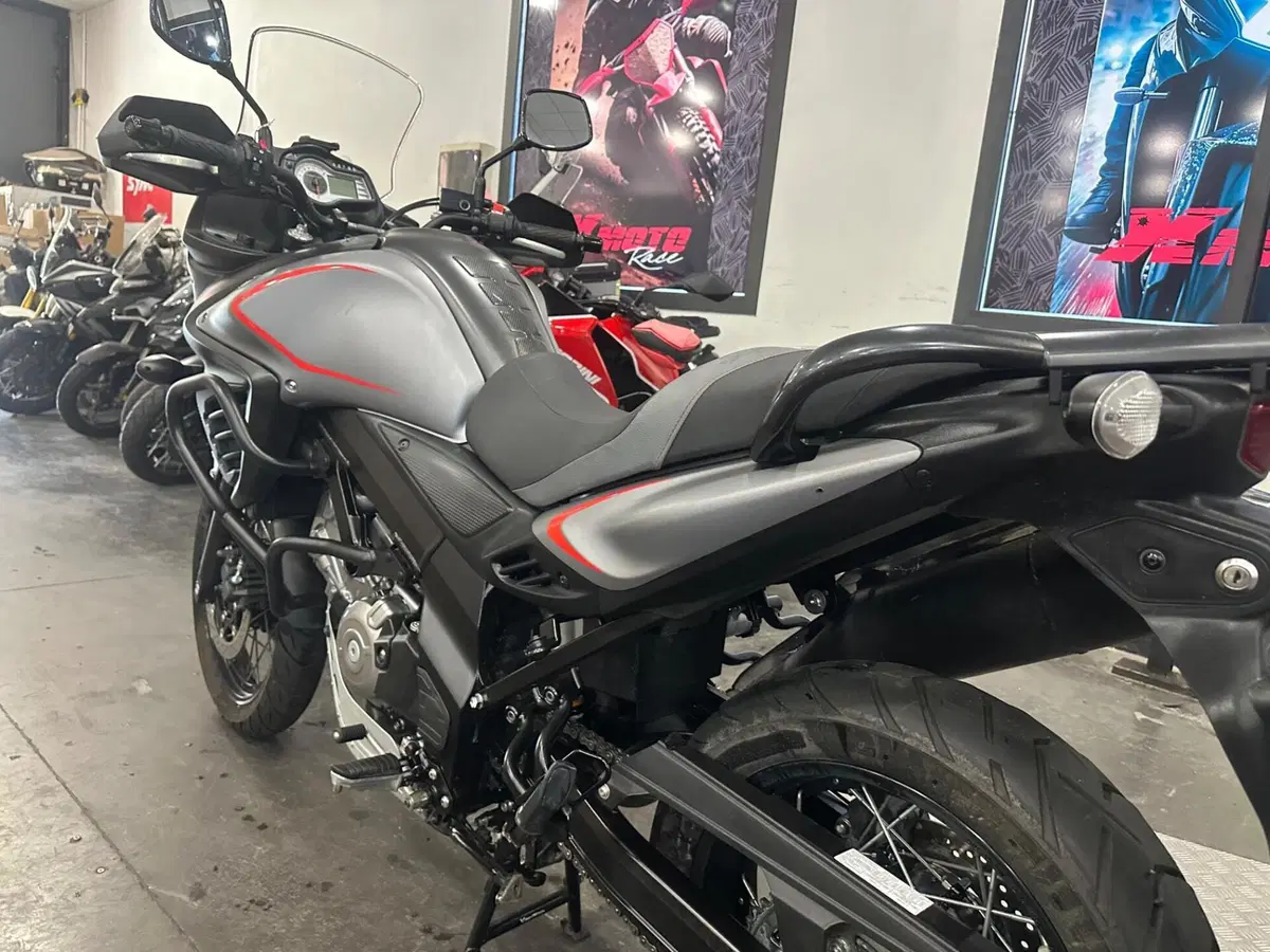 Suzuki V-Strom 650 ABS (2011 - 17) (6)
