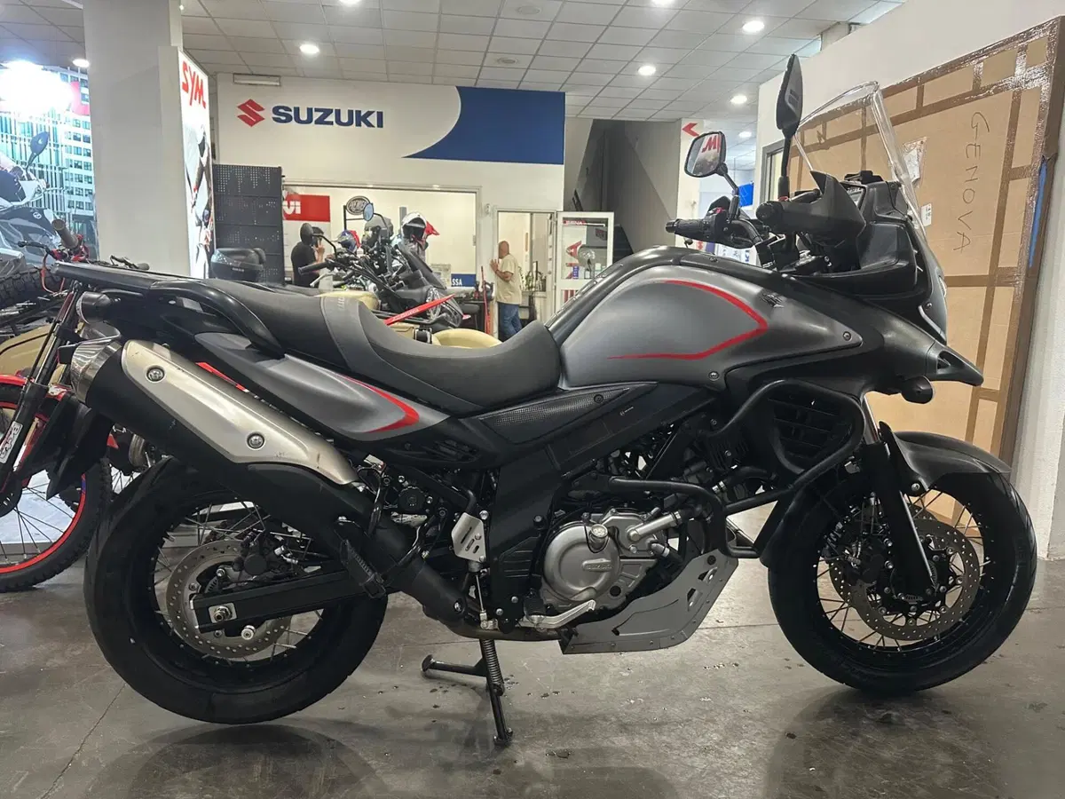 Suzuki V-Strom 650 ABS (2011 - 17) (8)