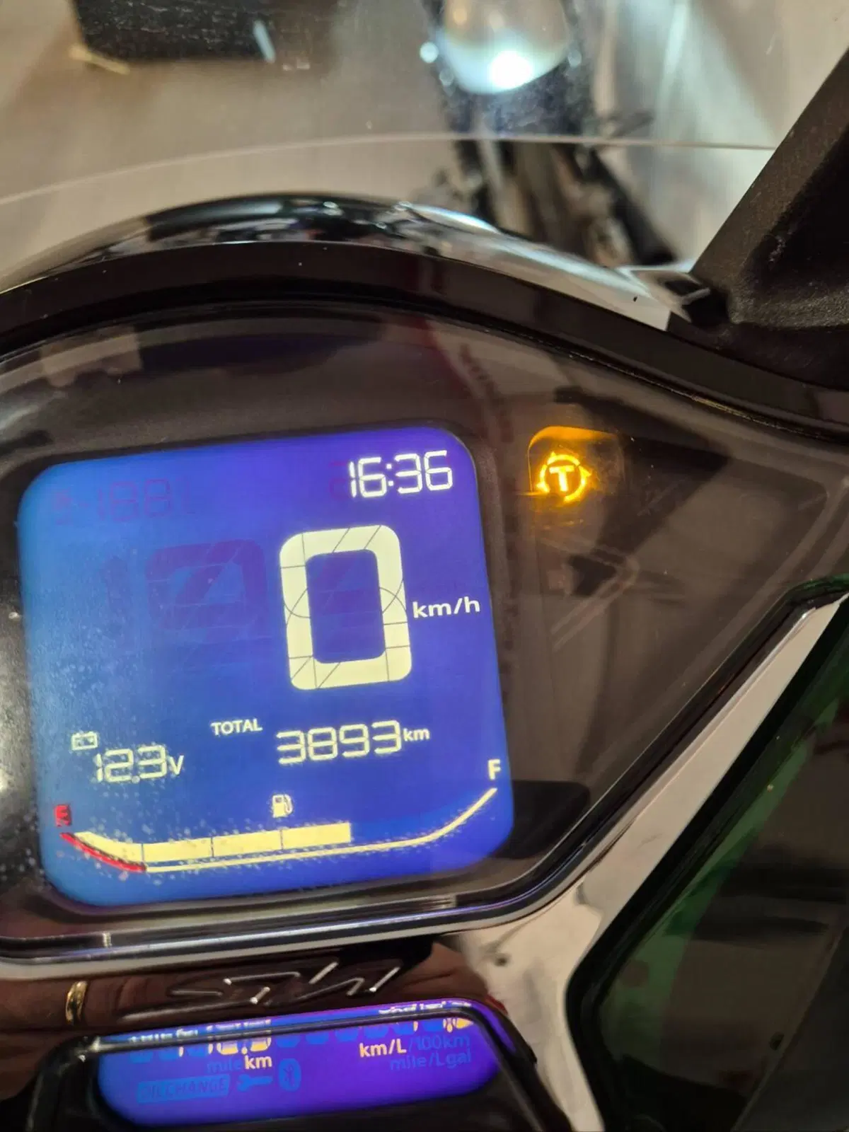 Honda SH 150i (2024 - 25) (2)