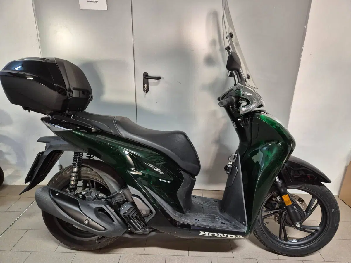 Honda SH 150i (2024 - 25) (3)