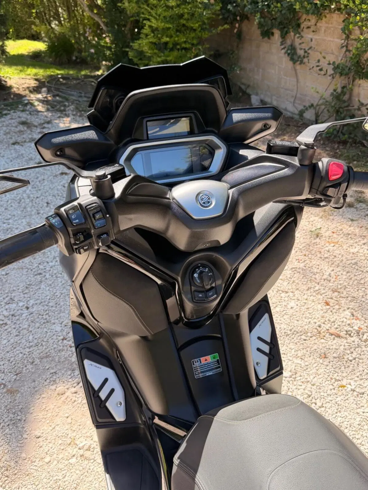 Yamaha X-Max 300 Tech Max (2021 - 24) (6)