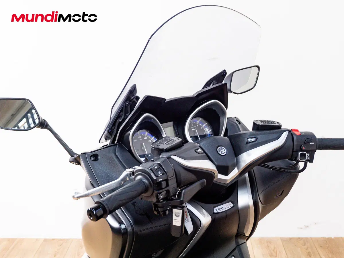 Yamaha T-Max 530 SX (2017 - 19) (11)