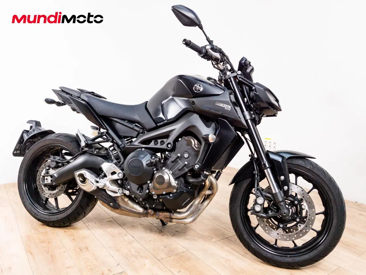 Yamaha MT-09 (2021 - 23) (2)