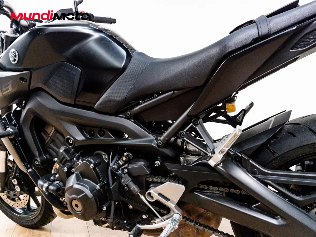 Yamaha MT-09 (2021 - 23) (10)