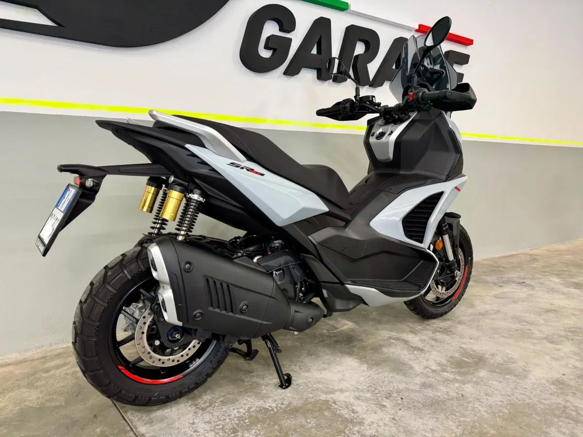 Aprilia SR GT 400 (2026) (6)