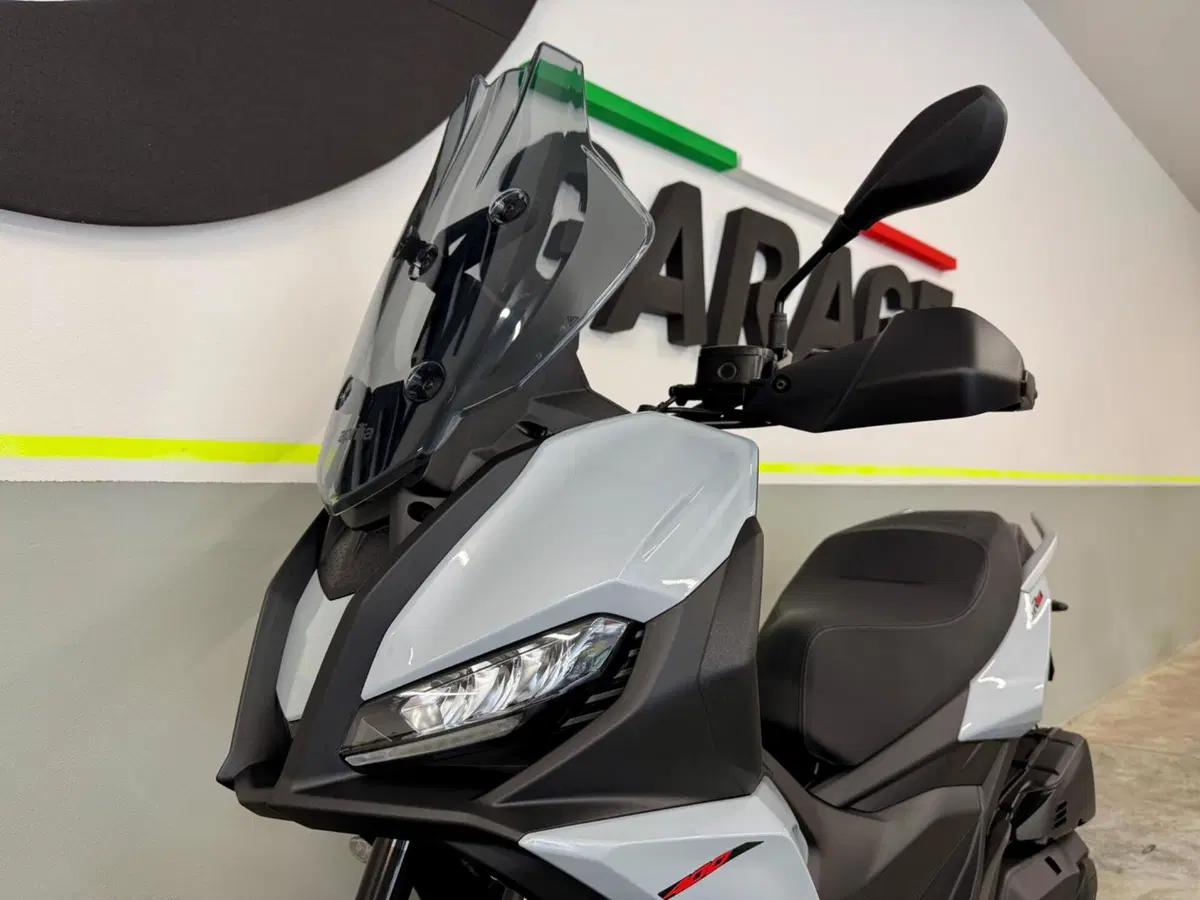 Aprilia SR GT 400 (2026) (8)