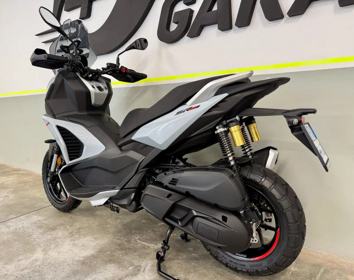 Aprilia SR GT 400 (2026) (11)