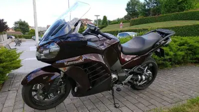 Kawasaki GTR 1400 ABS (2010 - 14) usata