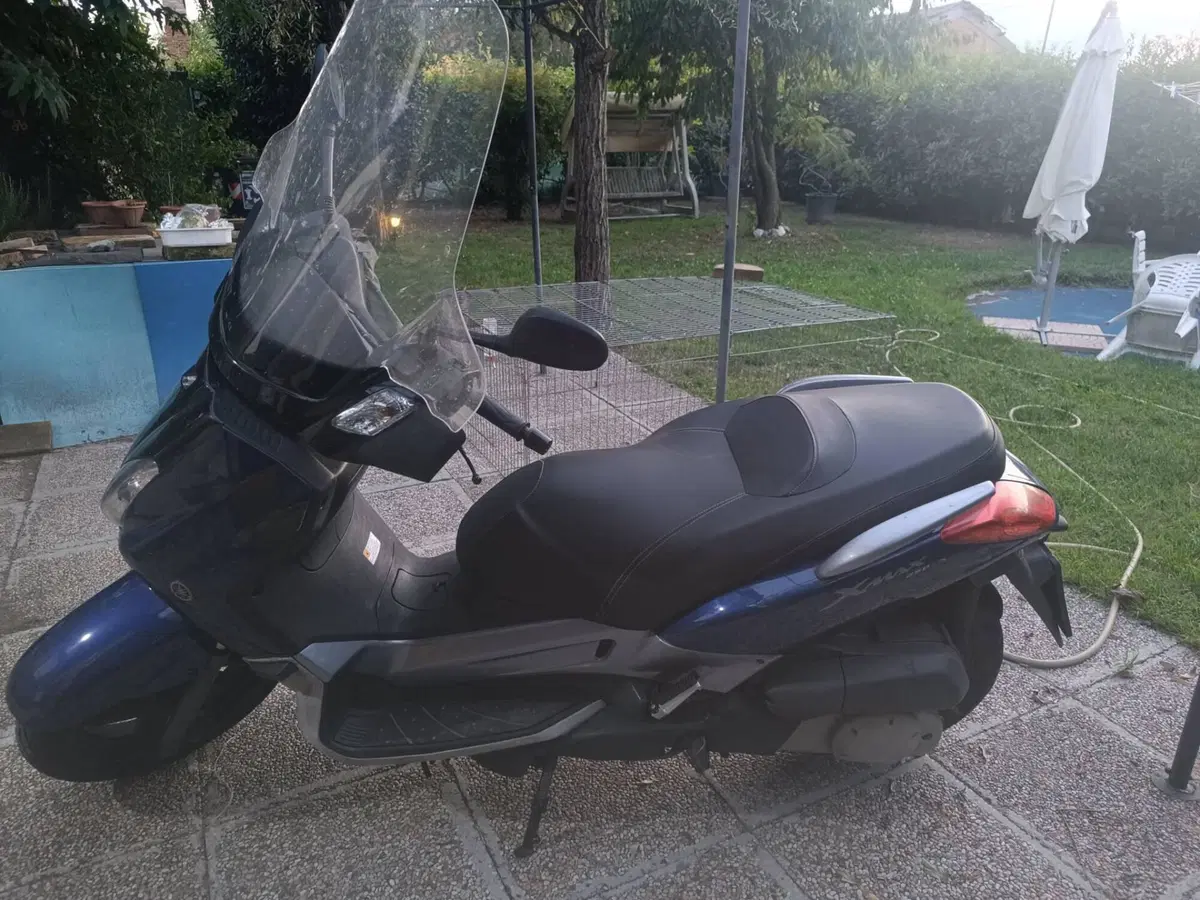 Yamaha X-Max 250 (2007 - 09) (6)