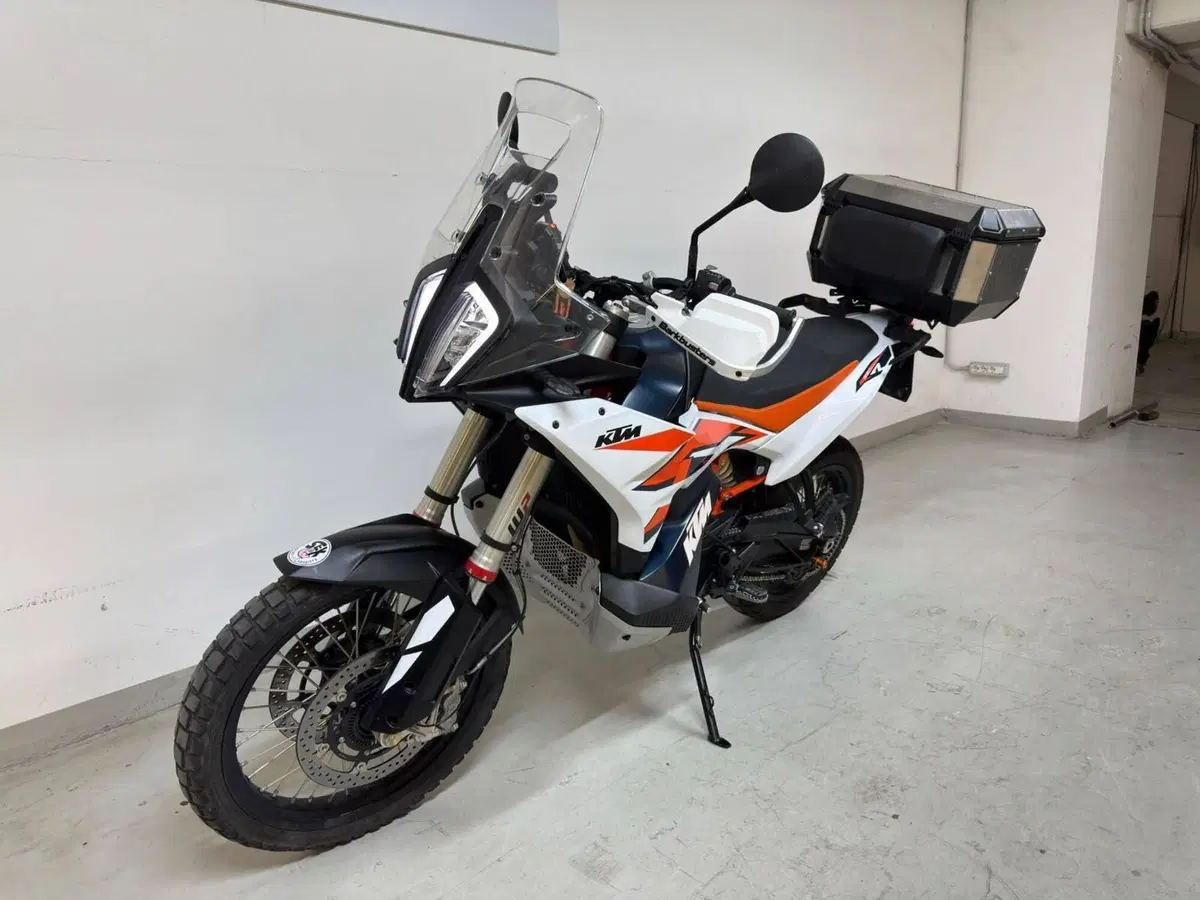 KTM 890 Adventure R (2023 - 24) (3)