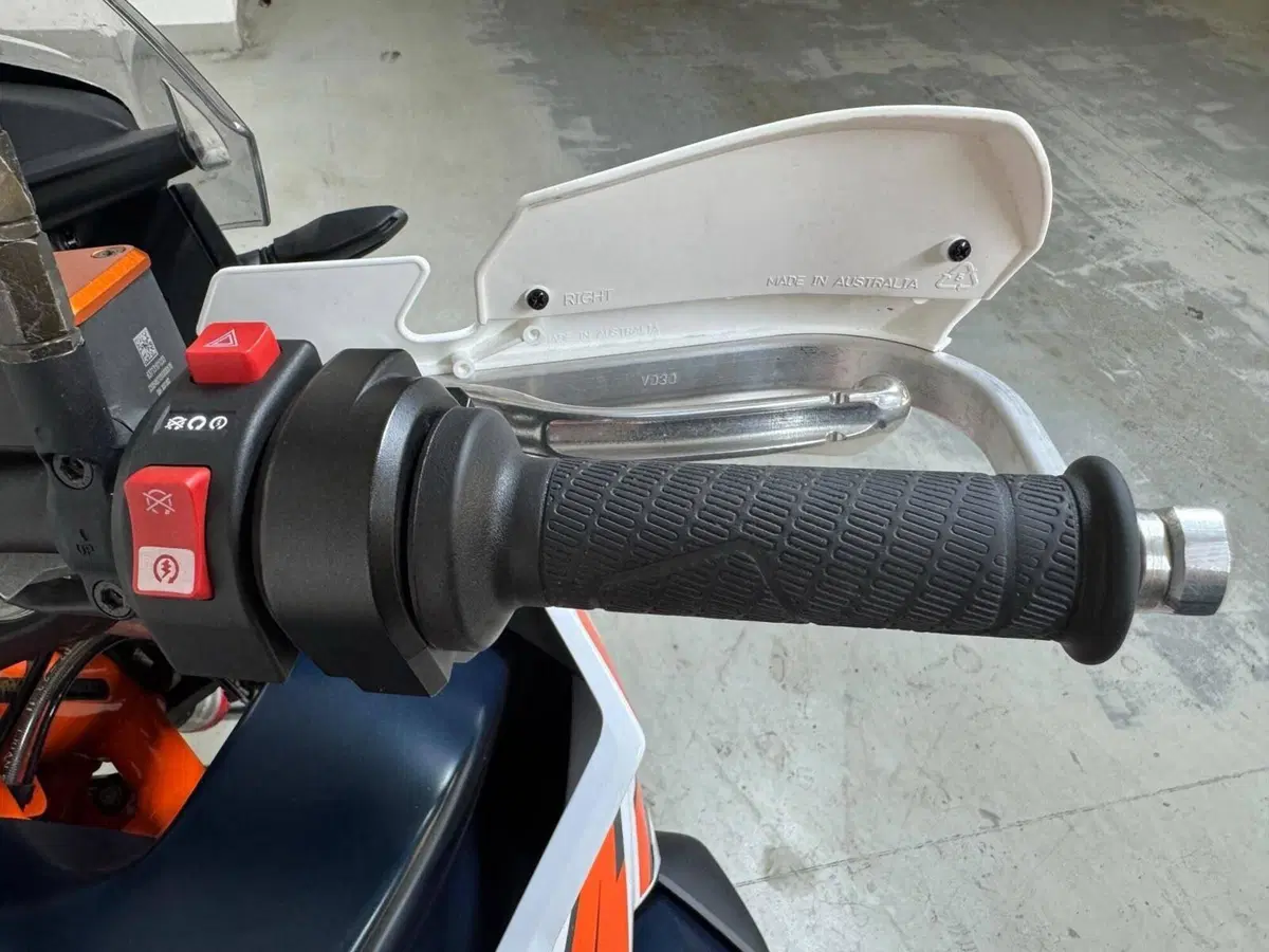 KTM 890 Adventure R (2023 - 24) (12)