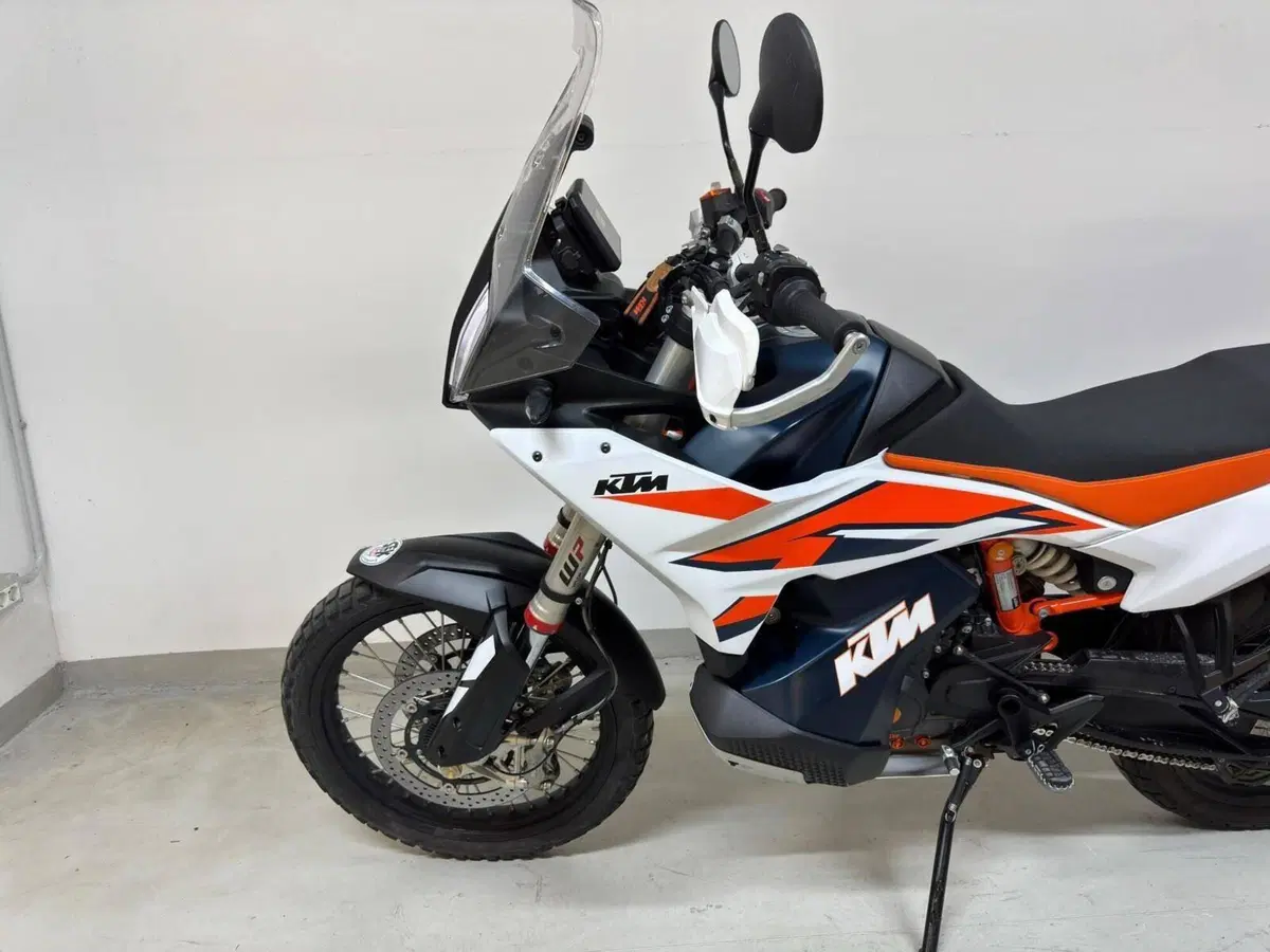 KTM 890 Adventure R (2023 - 24) (13)