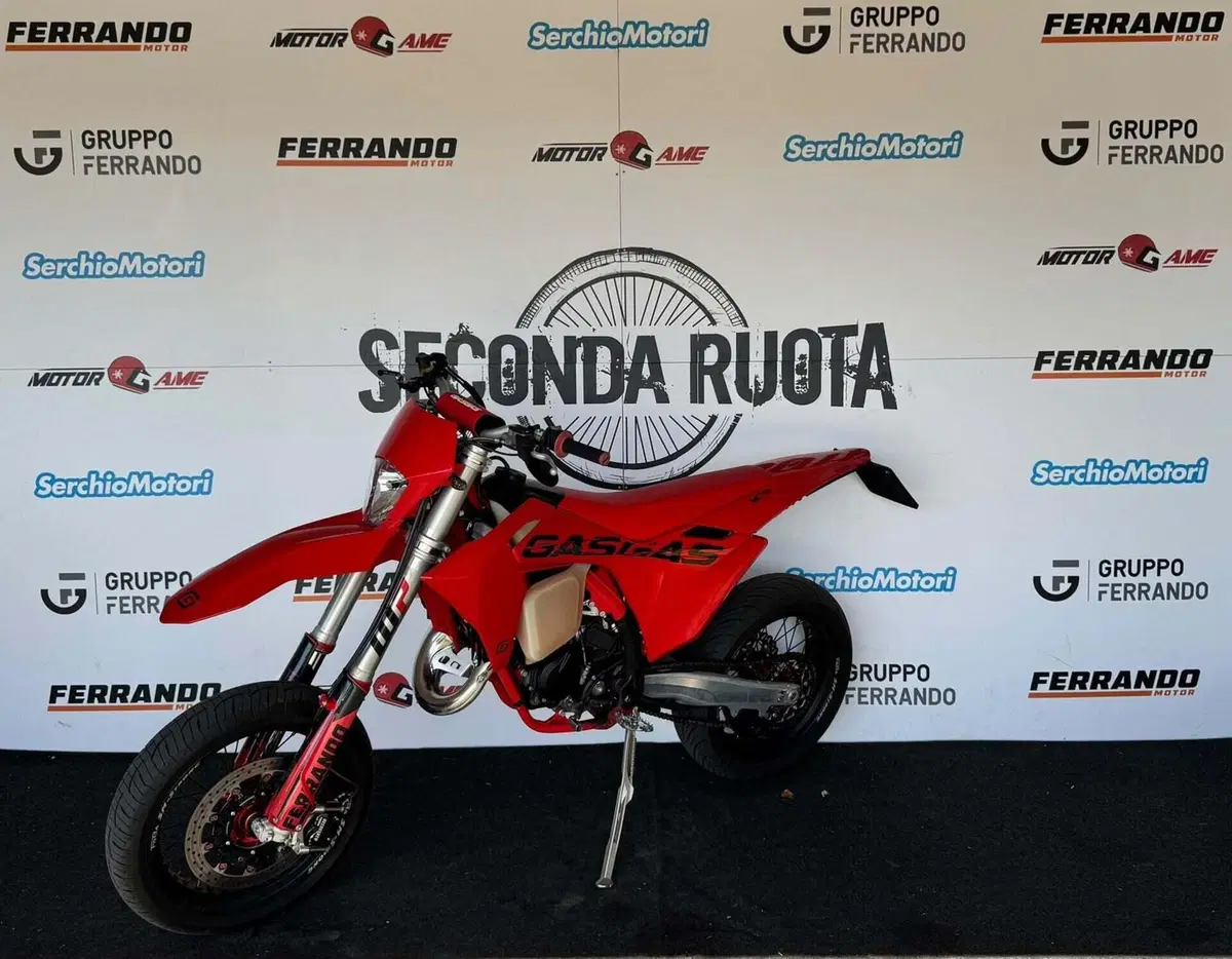 GASGAS MC 125 (2024) (3)