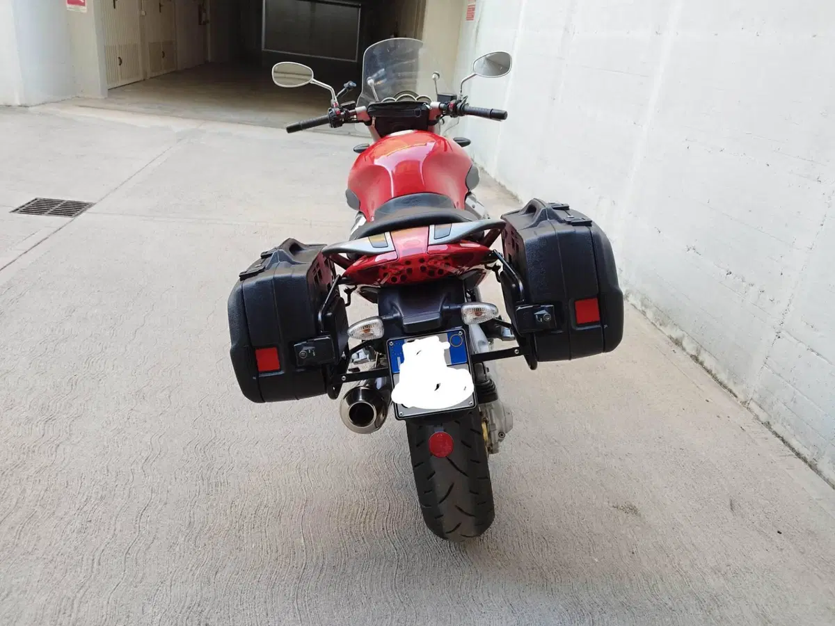 Moto Guzzi Breva 850 (2006 - 11) (4)