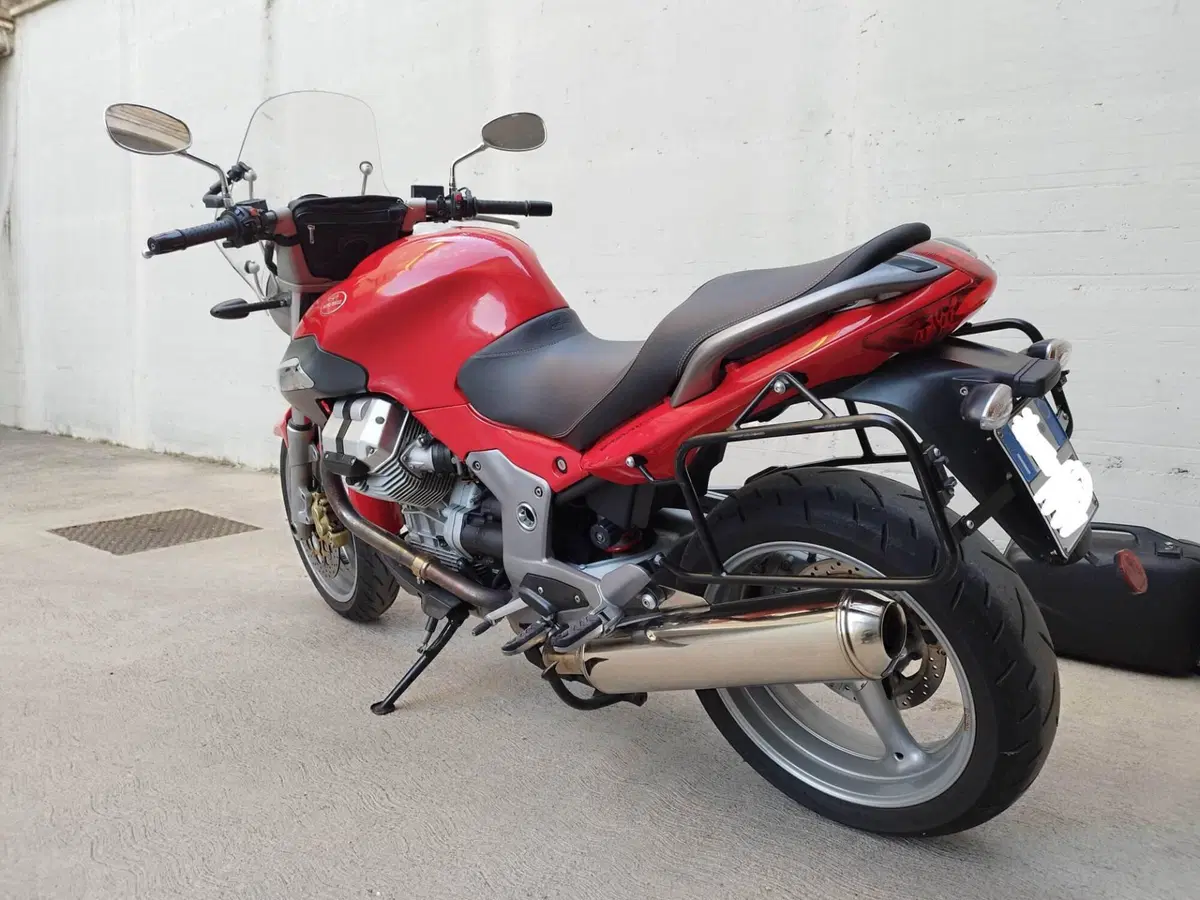 Moto Guzzi Breva 850 (2006 - 11) (7)