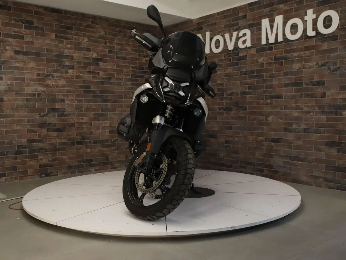 Bmw R 1300 GS Triple Black (2023 - 26) (4)