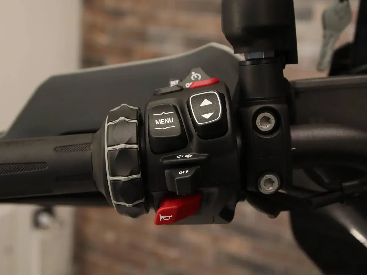 Bmw R 1300 GS Triple Black (2023 - 26) (13)