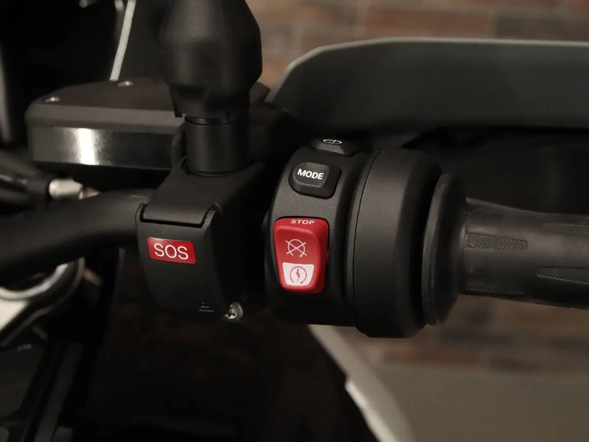 Bmw R 1300 GS Triple Black (2023 - 26) (14)