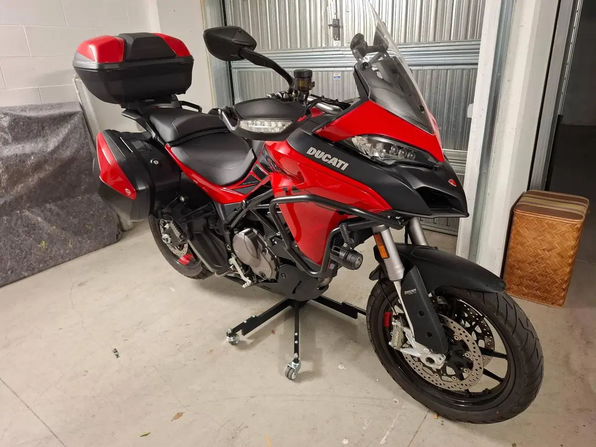 Ducati Multistrada V2 S (2022 - 24) (2)