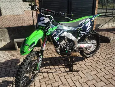 Kawasaki KX250F (2018) usata