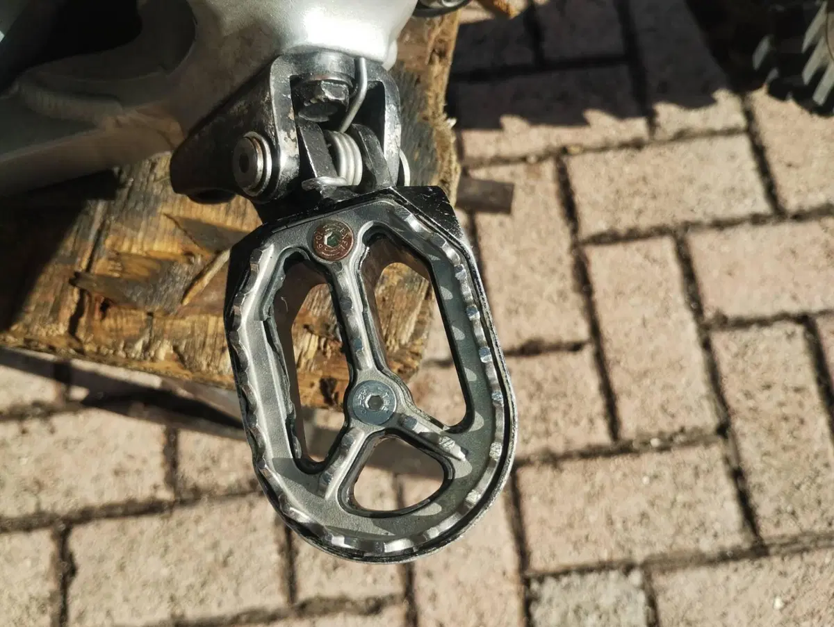 Kawasaki KX250F (2018) (7)