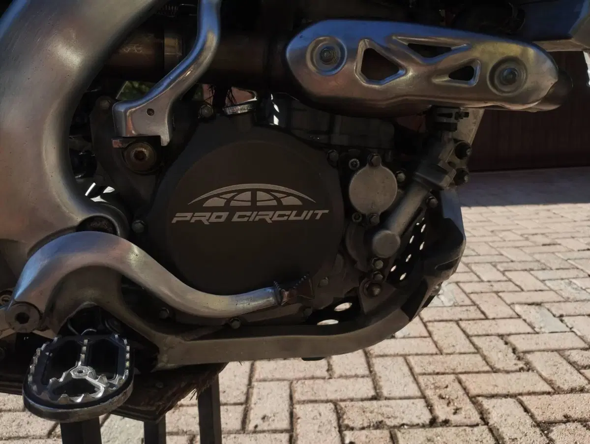 Kawasaki KX250F (2018) (9)