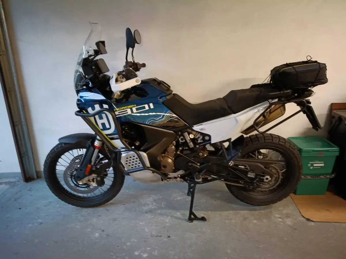 Husqvarna Norden 901 Expedition (2023 - 24) (3)