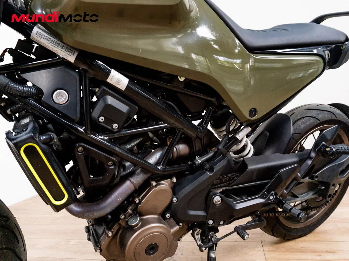 Husqvarna Vitpilen 401 (2020) (9)