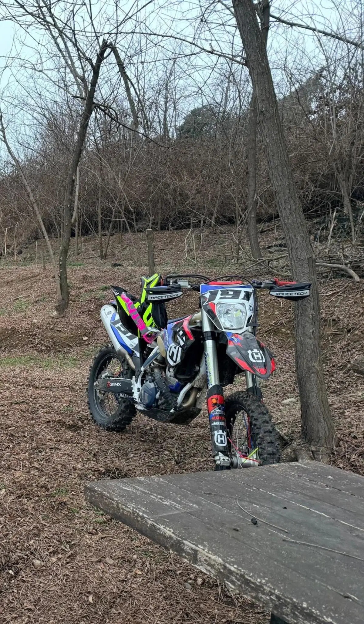 Husqvarna FE 250 (2015) (3)