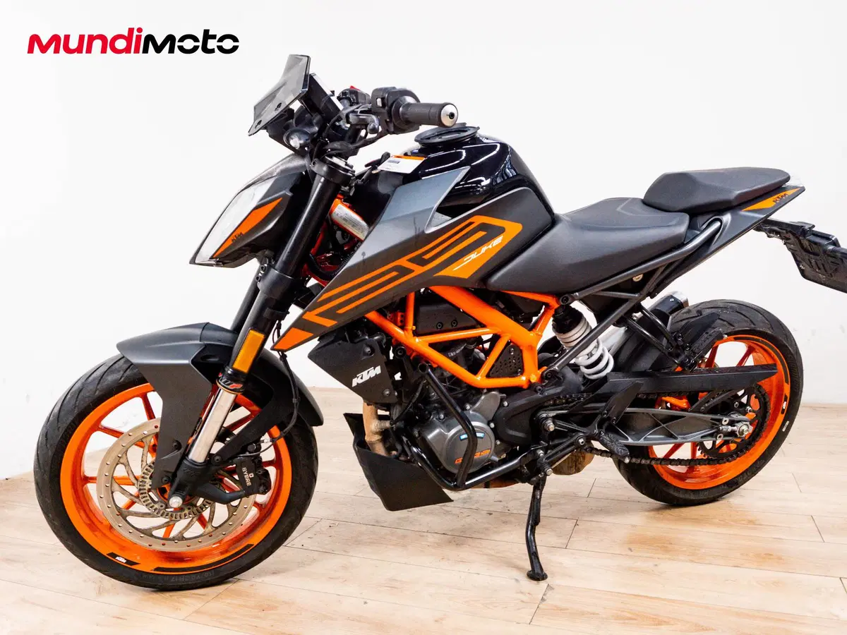 KTM 125 Duke (2026) (8)