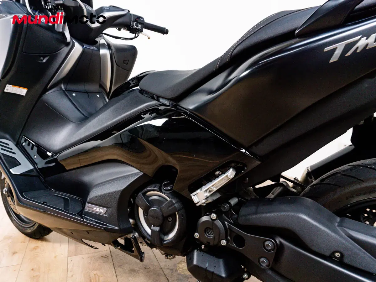 Yamaha T-Max 530 SX (2017 - 19) (10)