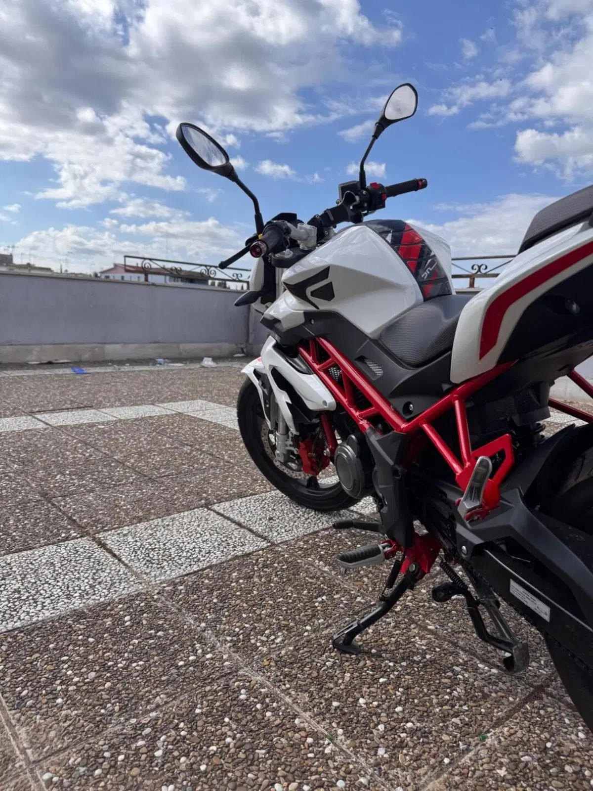 Benelli BN 125 (2021 - 25) (3)