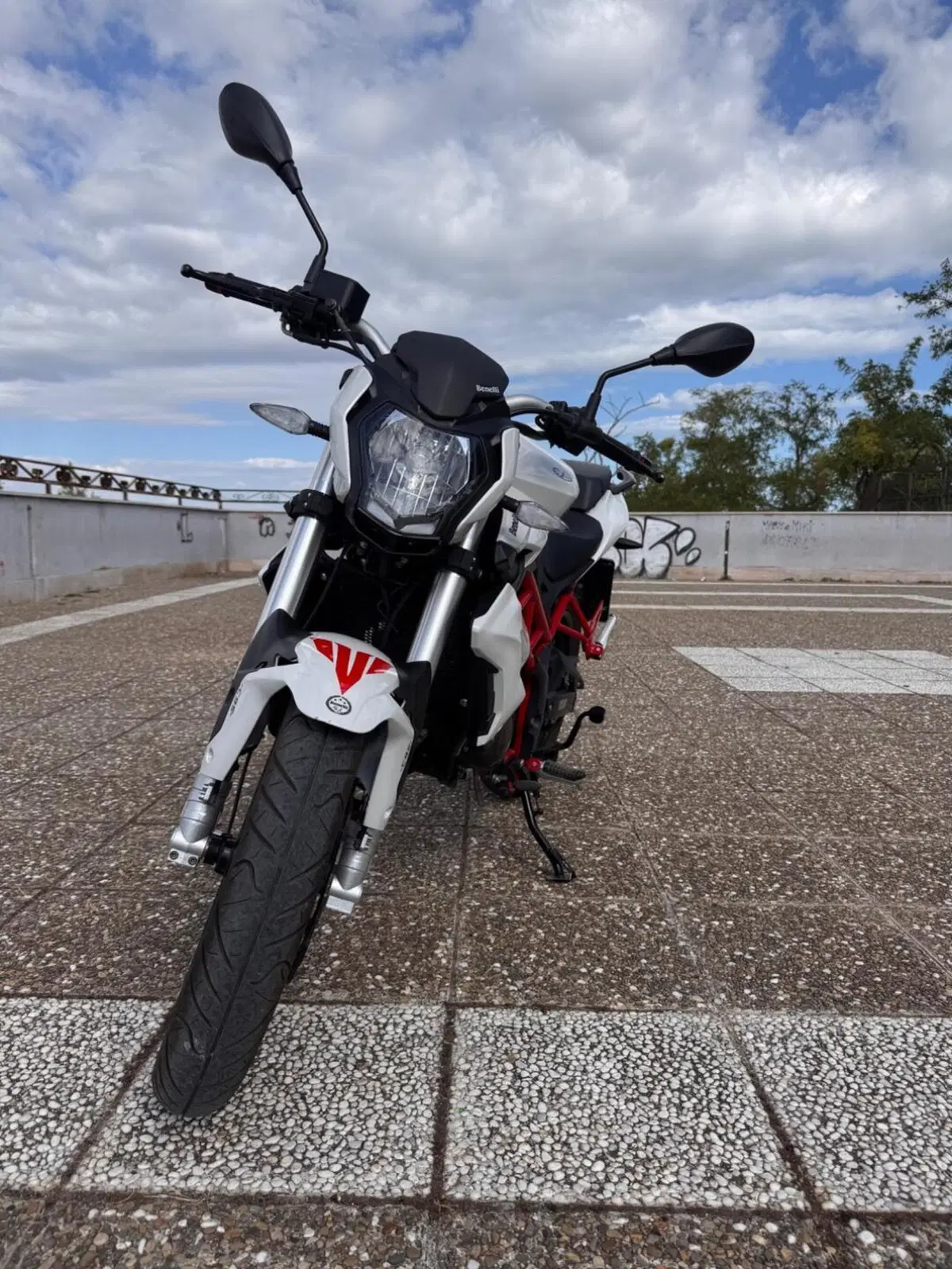 Benelli BN 125 (2021 - 25) (4)