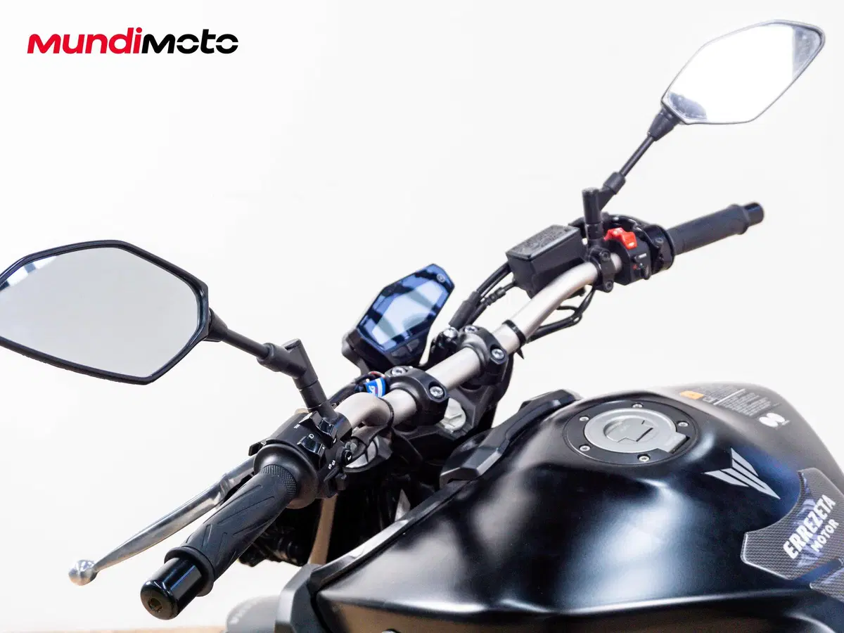 Yamaha MT-09 (2021 - 23) (11)