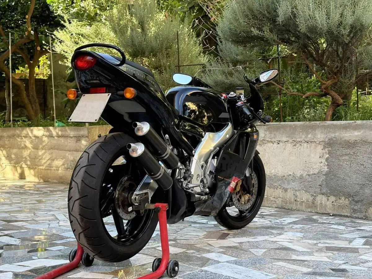Aprilia RS 250 Replica (1996 - 97) (4)