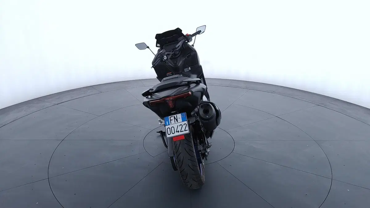 Yamaha T-Max 560 (2025 - 26) (2)