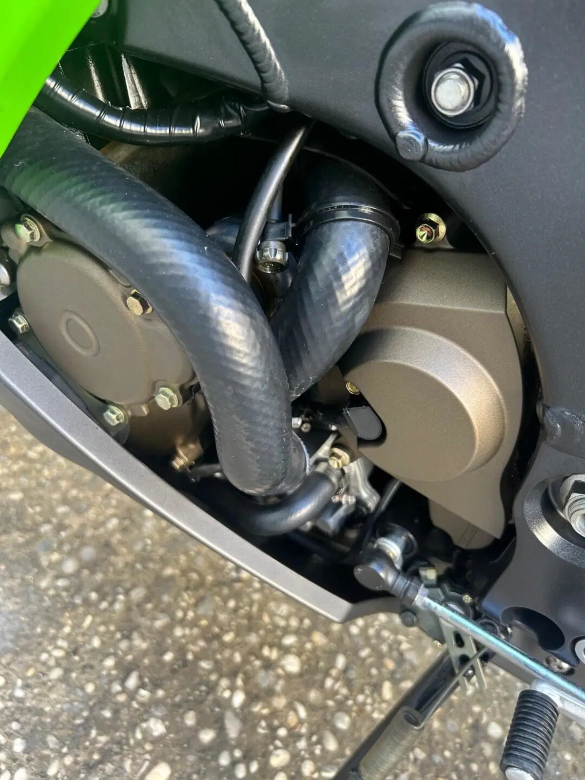 Kawasaki Ninja 1000 ZX-10R (2004 - 05) (8)