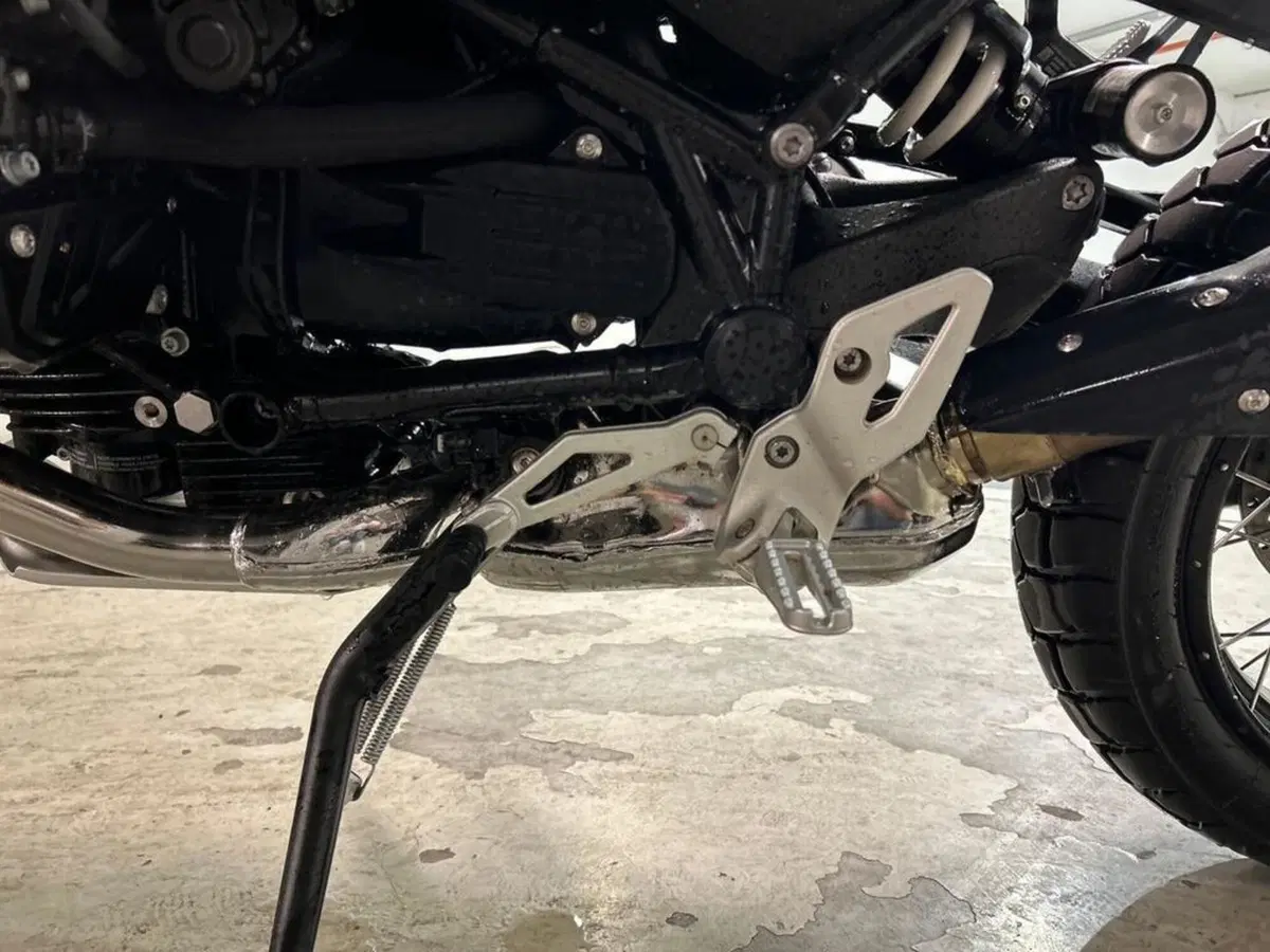 Bmw R 12 S (2025) (13)