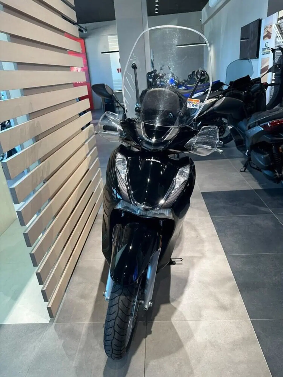Honda SH 350 (2021 - 24) (5)