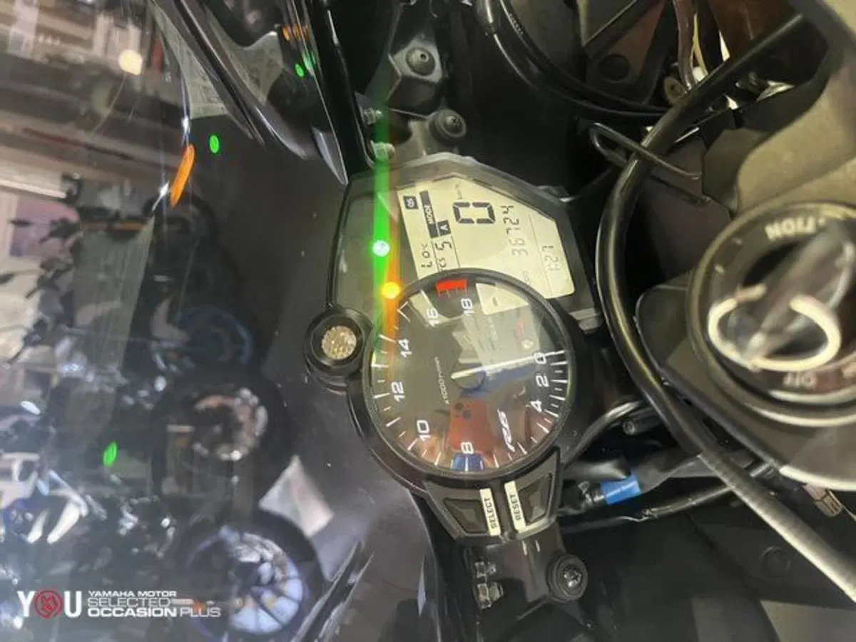Yamaha YZF R6 (2017 - 20) (9)
