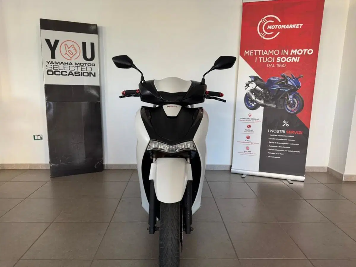 Honda SH 125i (2024 - 25) (3)