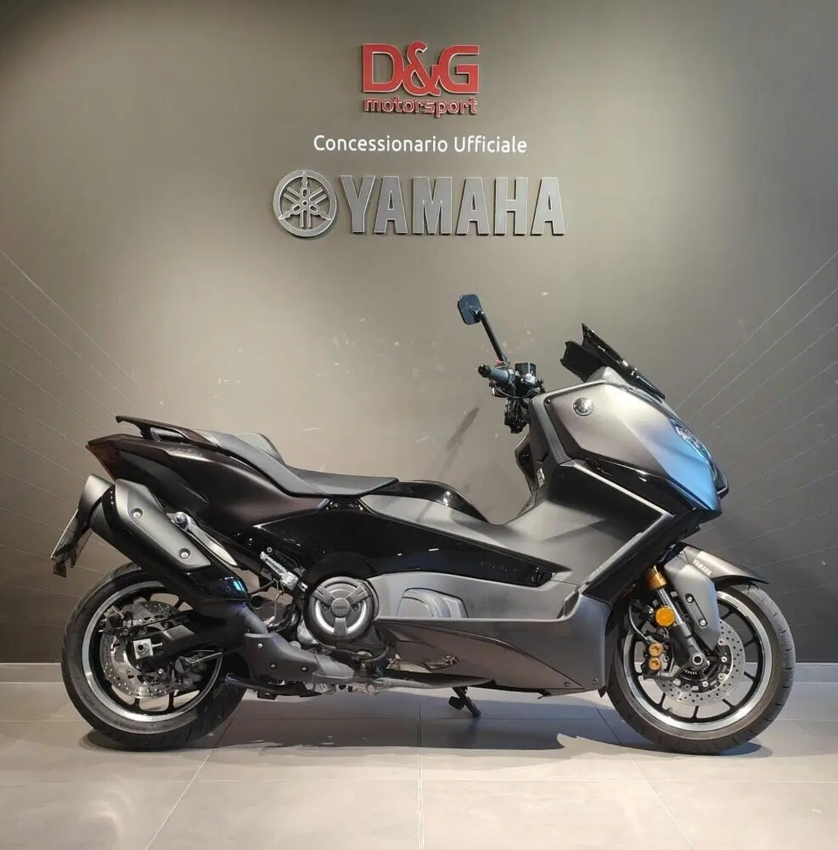 Yamaha T-Max 560 Tech Max (2025 - 26)