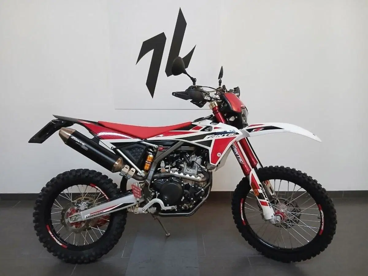 Fantic Motor XEF 250 Enduro Competition (2021) (2)