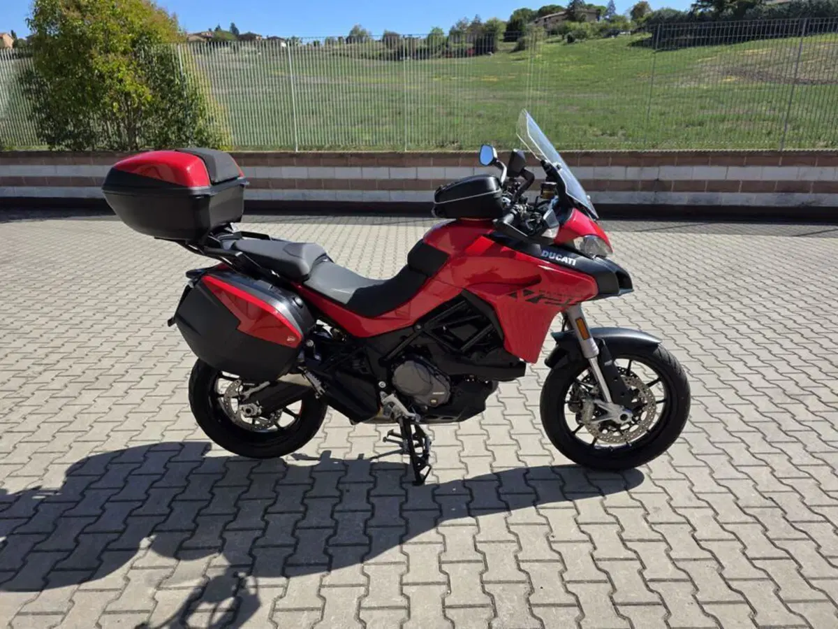 Ducati Multistrada V2 S (2022 - 24) (4)