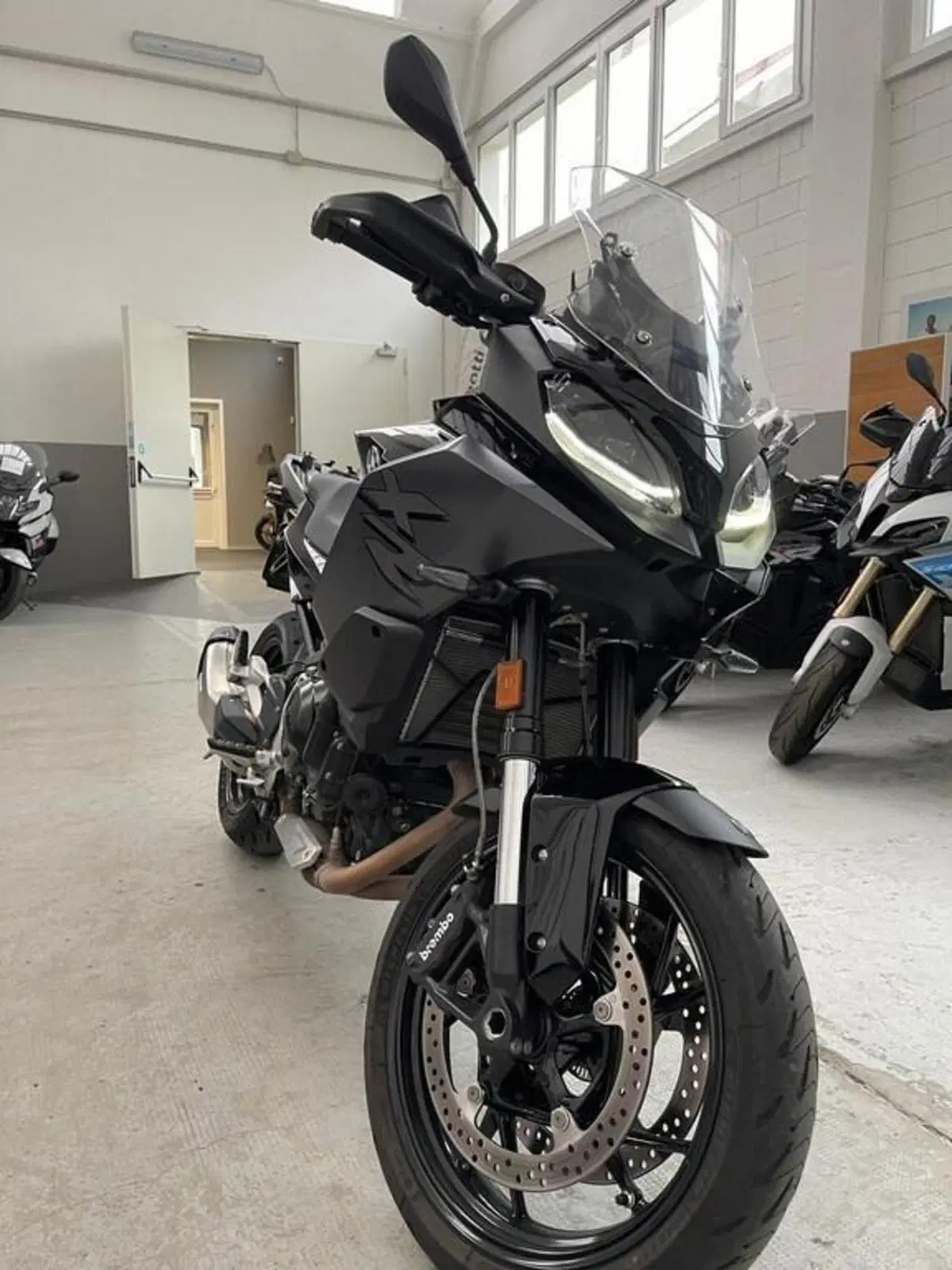 Bmw F 900 XR (2020 - 24)