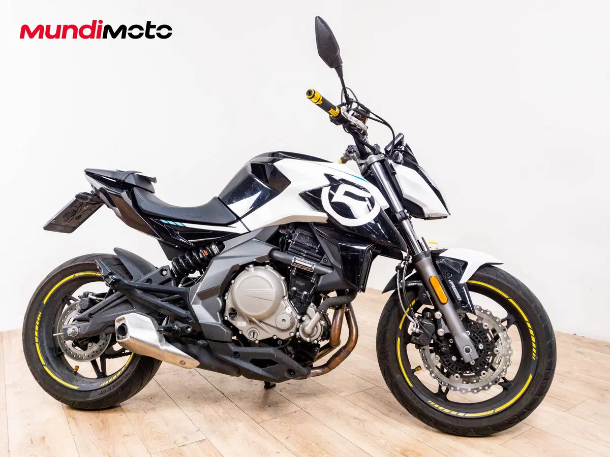 CFMOTO 650GT (2021 - 26) (2)