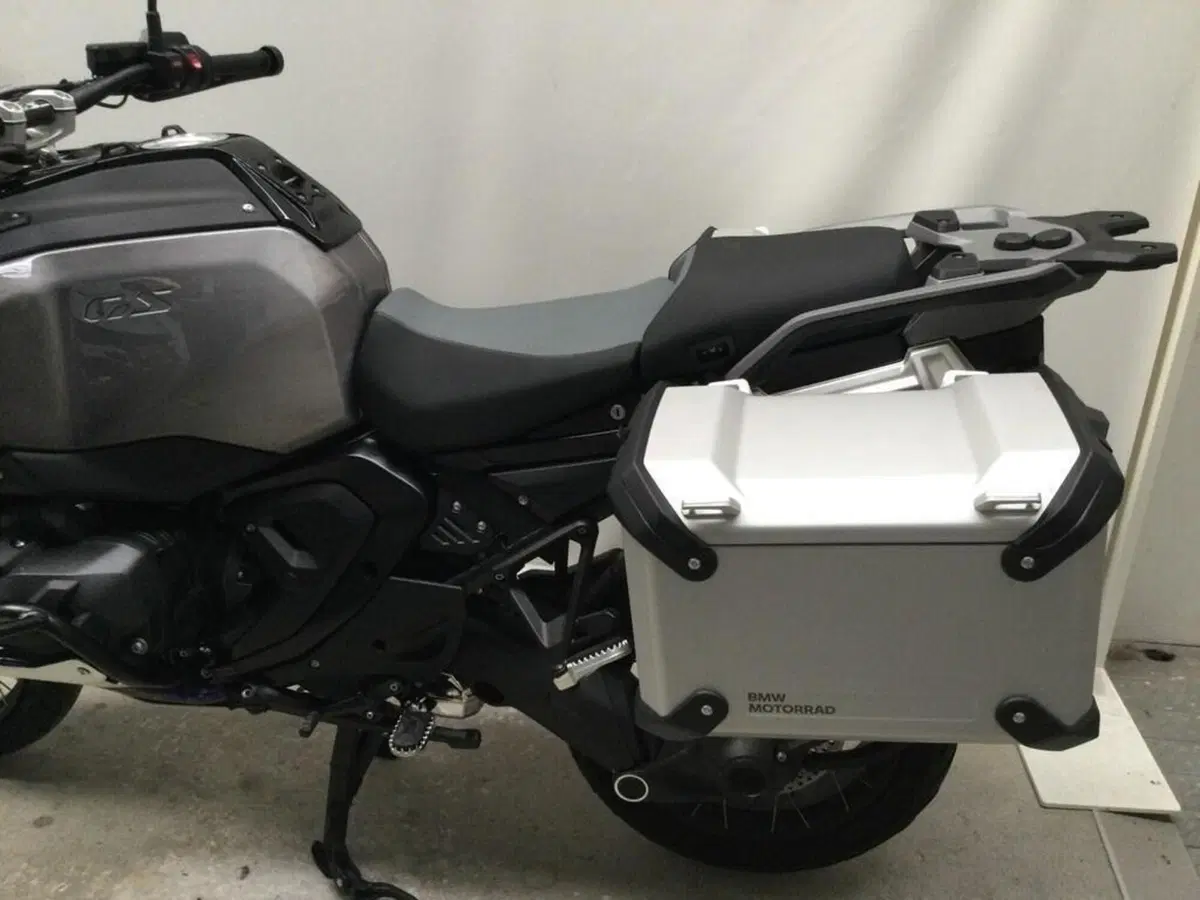 Bmw R 1300 GS Adventure Triple Black (2025 - 26) (11)