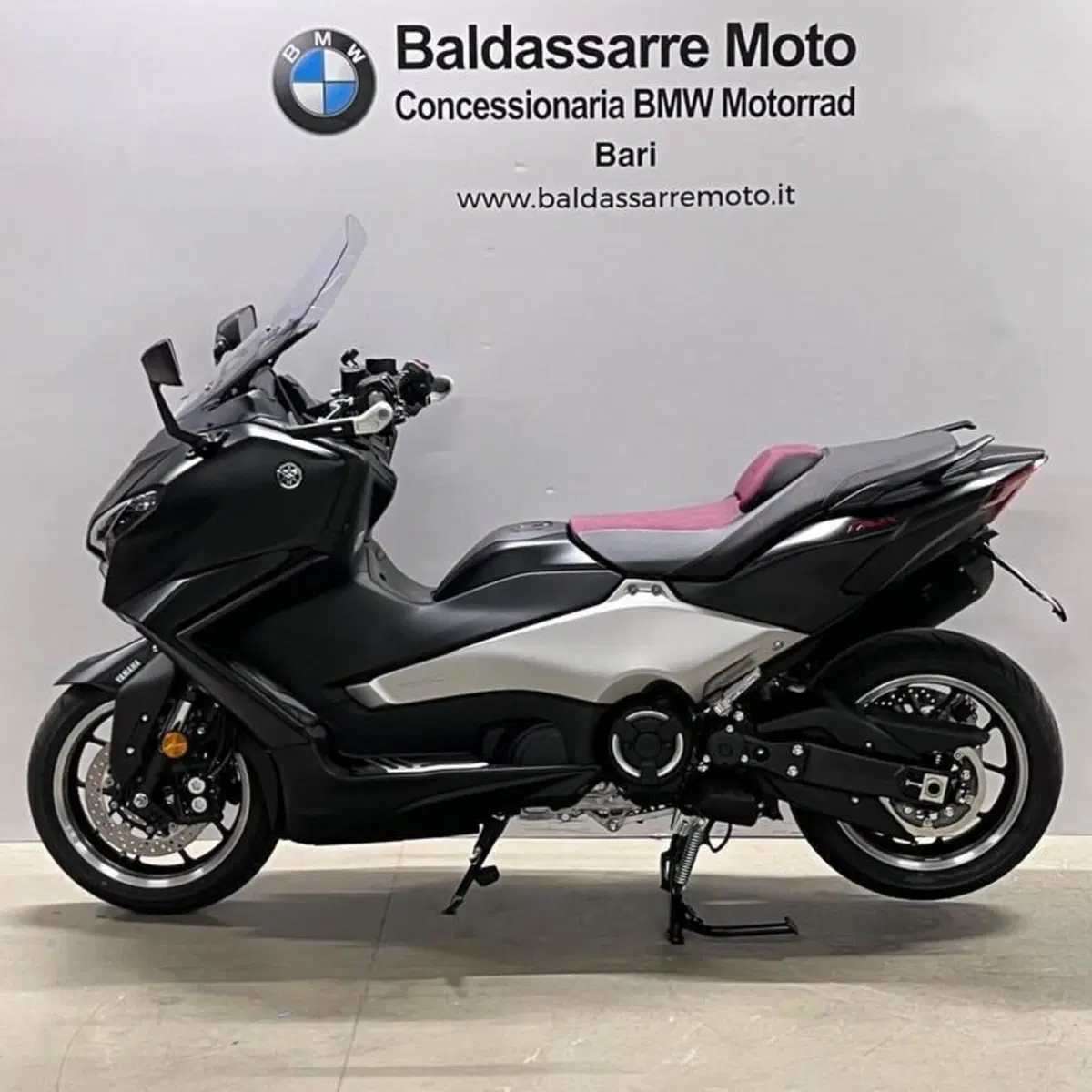 Yamaha T-Max 560 25th Anniversary (2026)