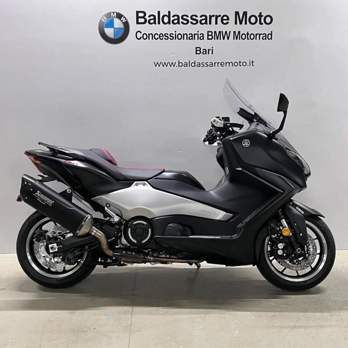Yamaha T-Max 560 25th Anniversary (2026) (4)