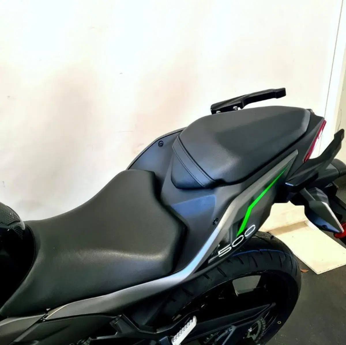 Kawasaki Z 500 (2024 - 26) (12)